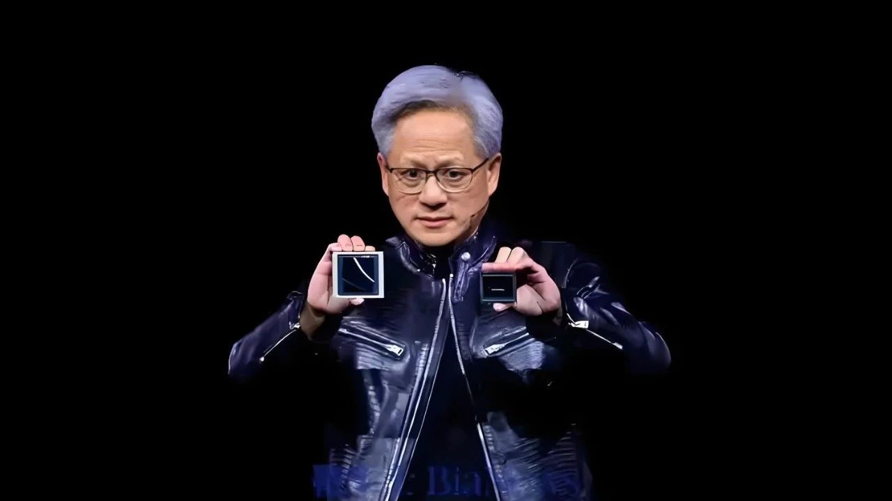 英伟达登顶4万亿：算力霸权的加冕与暗涌
