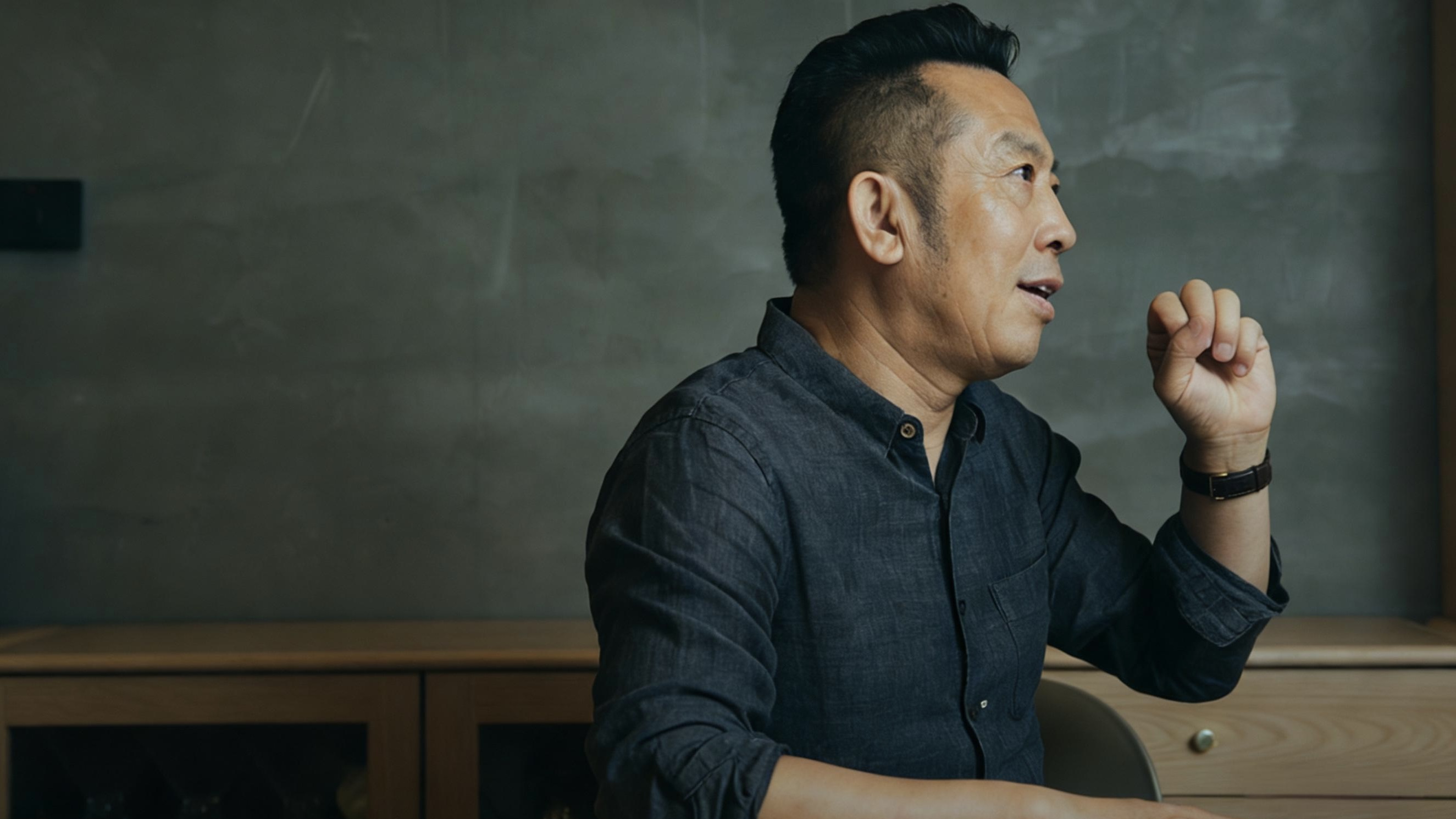 硬刚罗永浩背后：贾国龙的心理困局与公关认知迷思